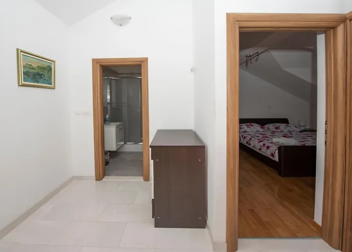 Sunny Attic With Balcony & Modern With Outdoor Area, No Balcony Trogir