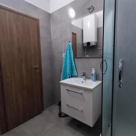 Sunny Attic With Balcony & Modern With Outdoor Area, No Balcony Apartman