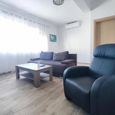 Sunny Attic With Balcony & Modern With Outdoor Area, No Balcony * Trogir