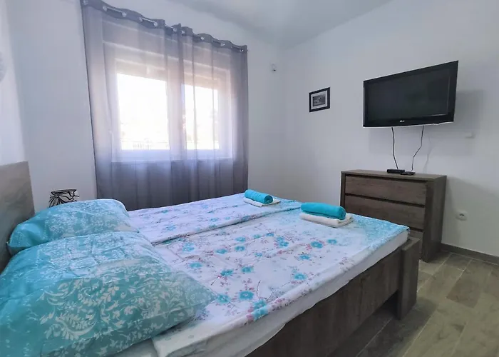 Sunny Attic With Balcony & Modern With Outdoor Area, No Balcony * Trogir